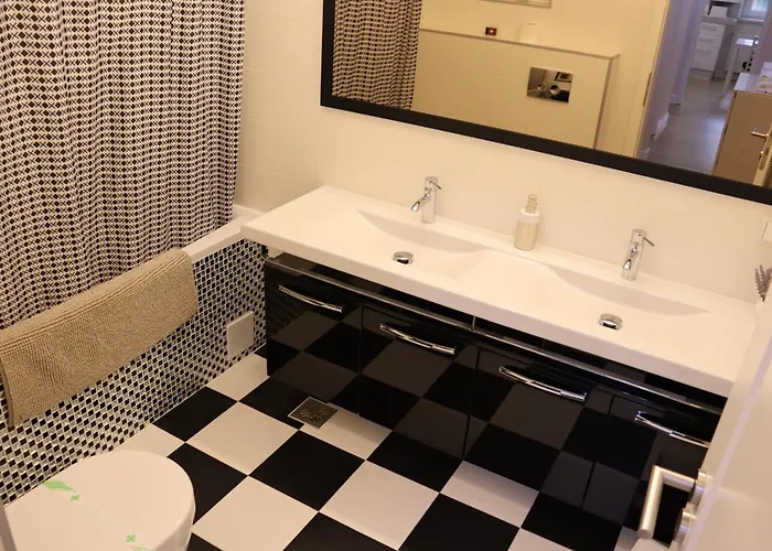 Apartment Platinia *